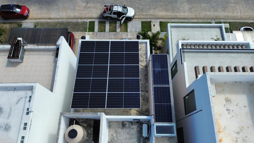MIC SOLAR PANELES SOLARES CANCUN 3